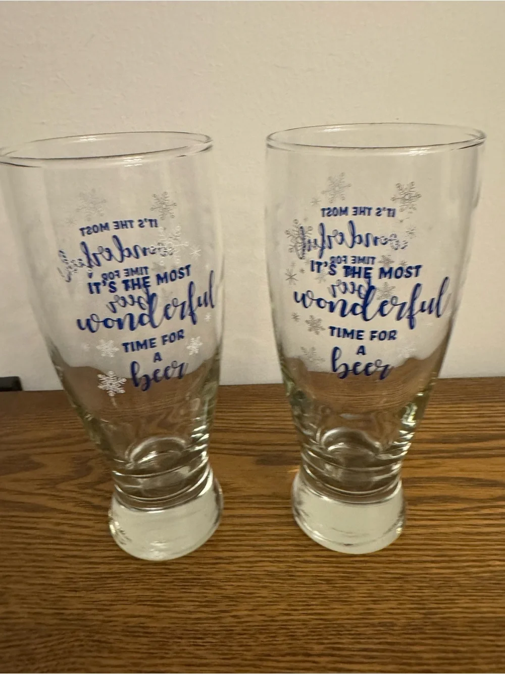 SET OF 2 Cristar Holiday Pilsner Glasses 